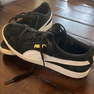 Puma Suede Classic Sneakers